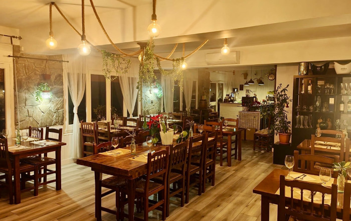 Traspaso - Restaurante -
La Palma de Cervelló