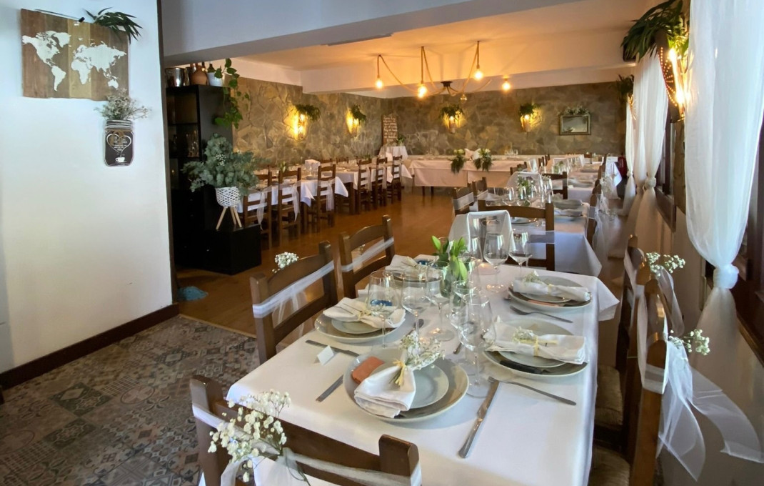 Traspaso - Restaurante -
La Palma de Cervelló