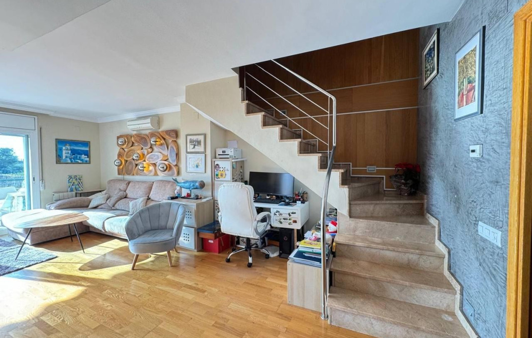 Venta - Piso -
Sitges