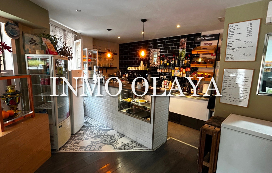 Traspaso - Bar-Cafeteria -
L'Hospitalet de Llobregat