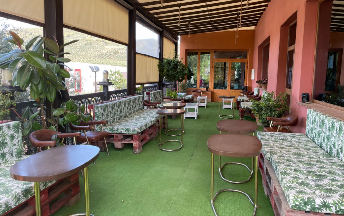 Venta - Hotel 2 Estrellas -
Jaén  - Jaén