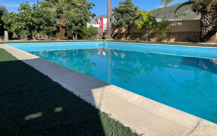 Venta - Hotel 2 Estrellas -
Jaén  - Jaén