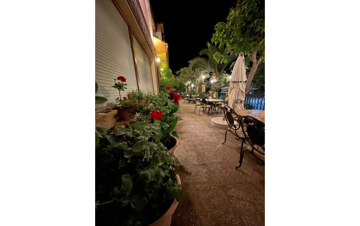 Venta - Hotel 2 Estrellas -
Jaén  - Jaén
