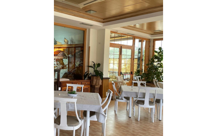 Venta - Hotel 2 Estrellas -
Jaén  - Jaén