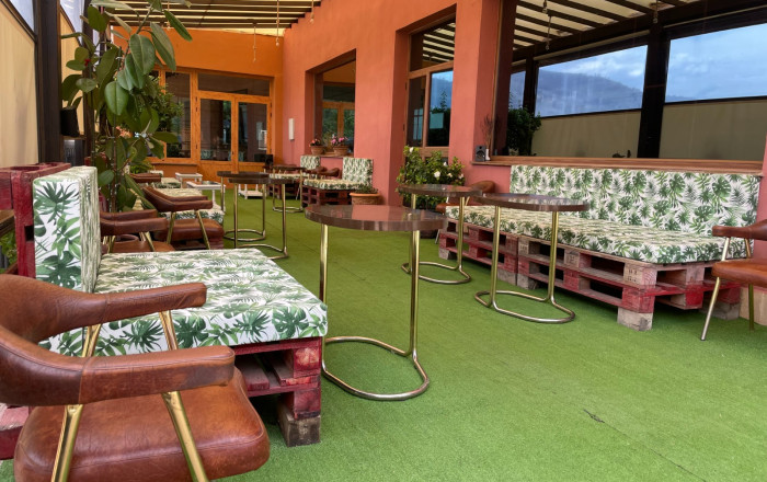 Venta - Hotel 2 Estrellas -
Jaén  - Jaén