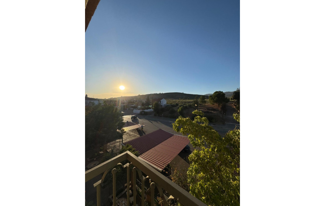 Venta - Hotel 2 Estrellas -
Jaén  - Jaén