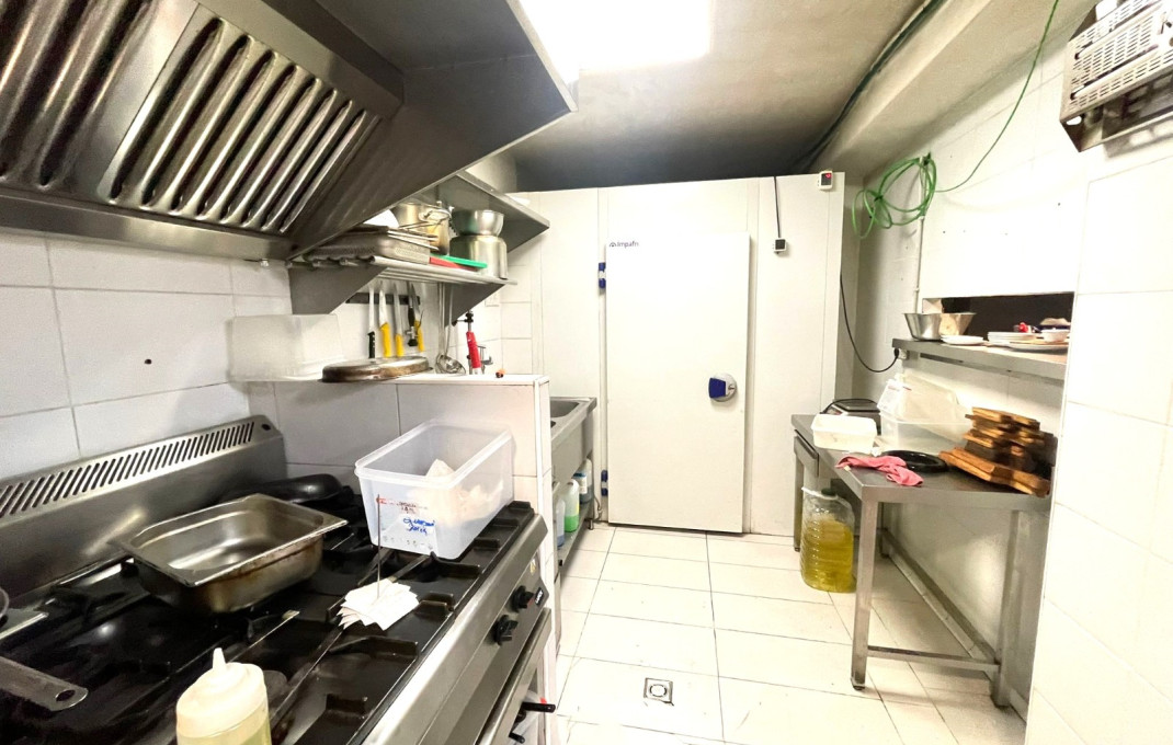 Traspaso - Bar Restaurante -
Barcelona - Sants