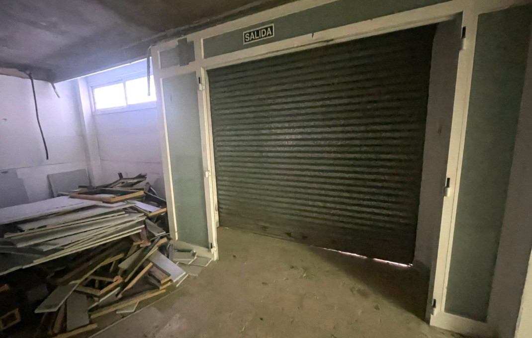 Location longue durée - Local comercial -
Barcelona - Sant Martí