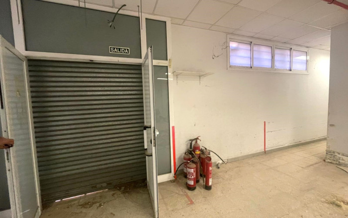 Location longue durée - Local comercial -
Barcelona - Sant Martí