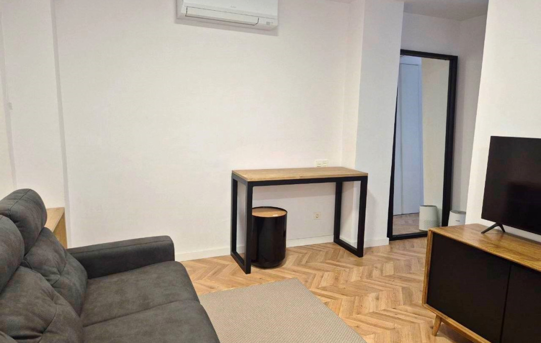 Revente - Des bureaux -
Barcelona - Sagrada familia