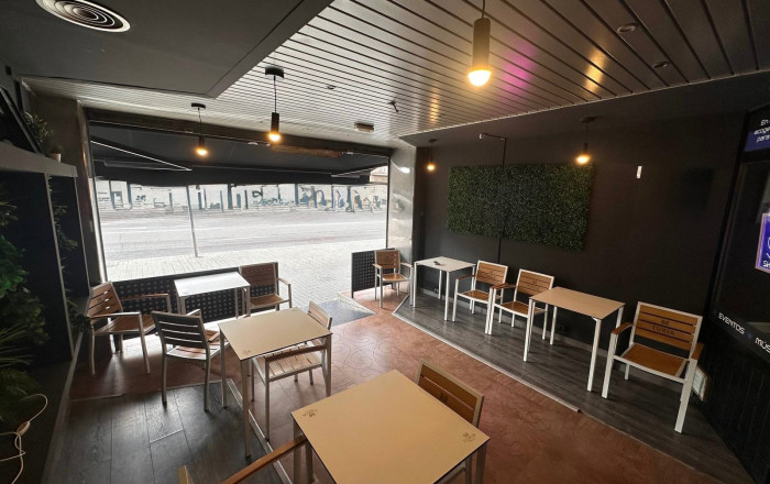 Transfert - Bar- C1 -
Barcelona - Sant Adriá Del Besos