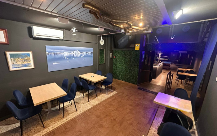 Transfert - Bar- C1 -
Barcelona - Sant Adriá Del Besos