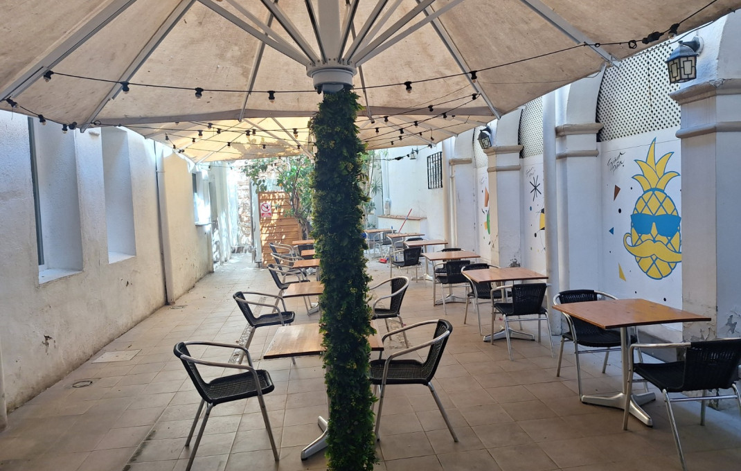 Transfert - Bar- C1 -
Barcelona - Ciutat Vella