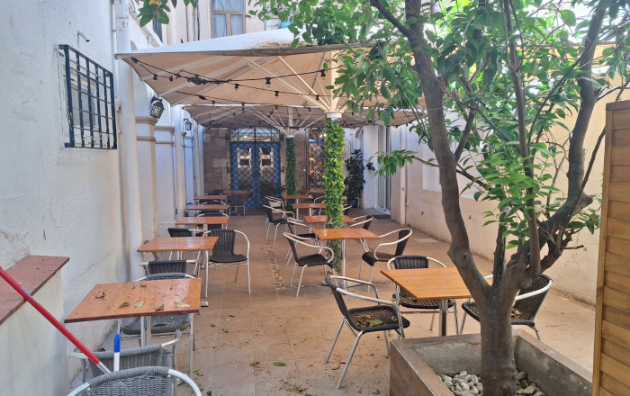 Transfert - Bar- C1 -
Barcelona - Ciutat Vella