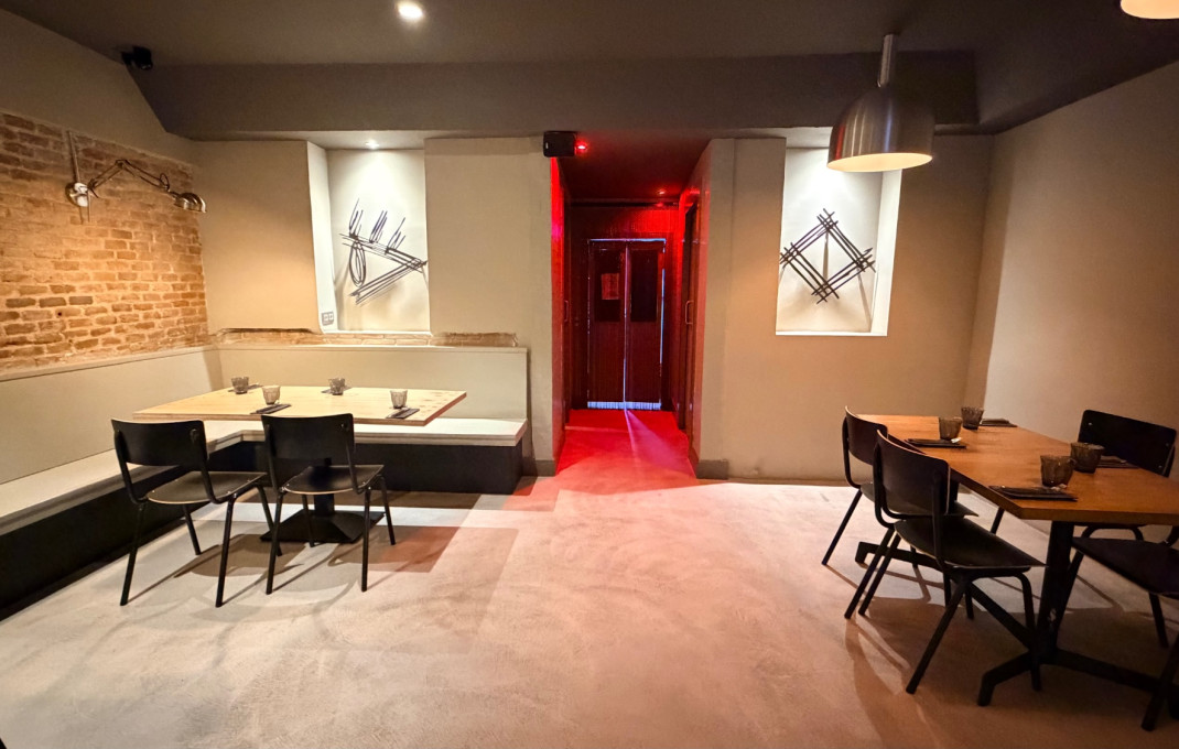 Traspaso - Restaurante -
Barcelona - Eixample
