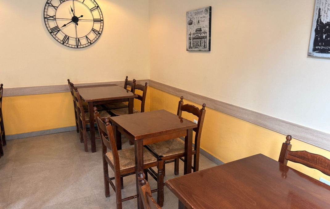 Traspaso - Bar Restaurante -
Barcelona - Eixample Derecho