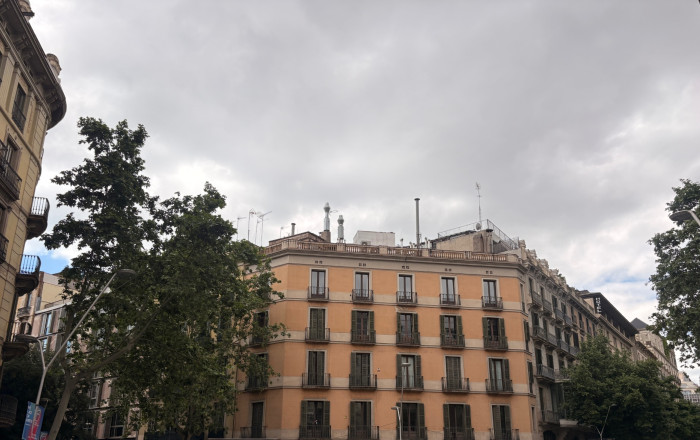 Traspaso - Bar Restaurante -
Barcelona - Eixample Derecho