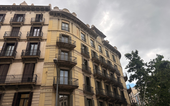 Traspaso - Bar Restaurante -
Barcelona - Eixample Derecho