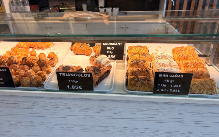 Transfert - Bar-Cafeteria -
Viladecans