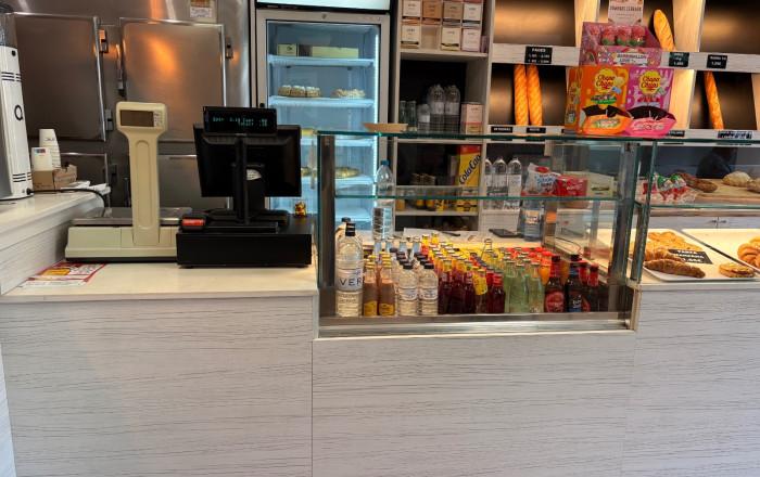 Transfert - Bar-Cafeteria -
Viladecans