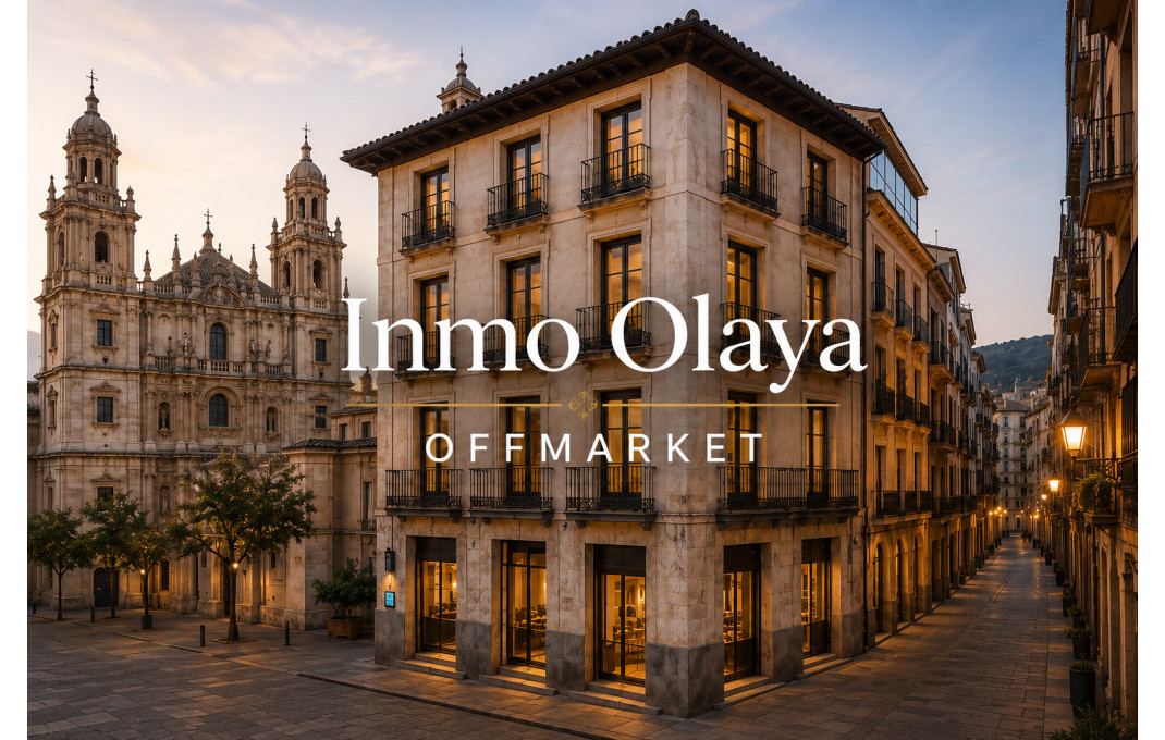 Revente - Edificio -
Jaén  - Jaén