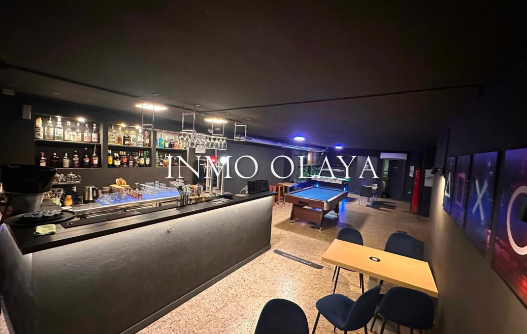 Transfer - Bar- C1 -
Barcelona - Sant Adriá Del Besos