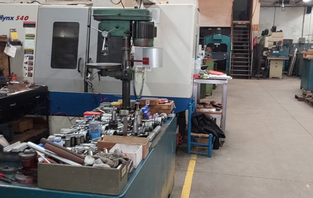 Venta - Naves y solares -
Sabadell
