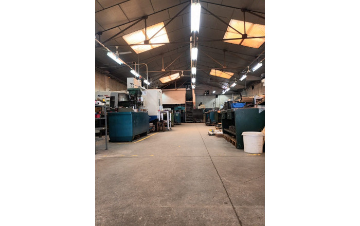 Venta - Naves y solares -
Sabadell
