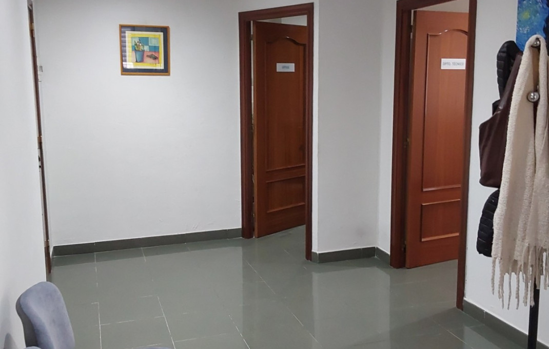 Venta - Oficinas -
Barberá del Vallés