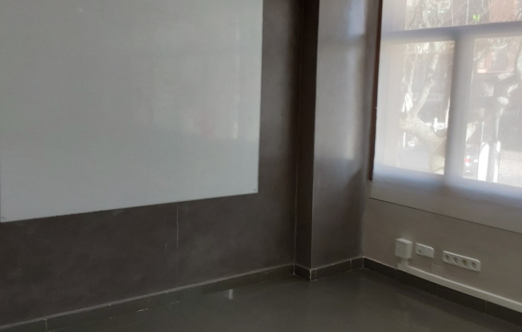 Venta - Oficinas -
Barberá del Vallés