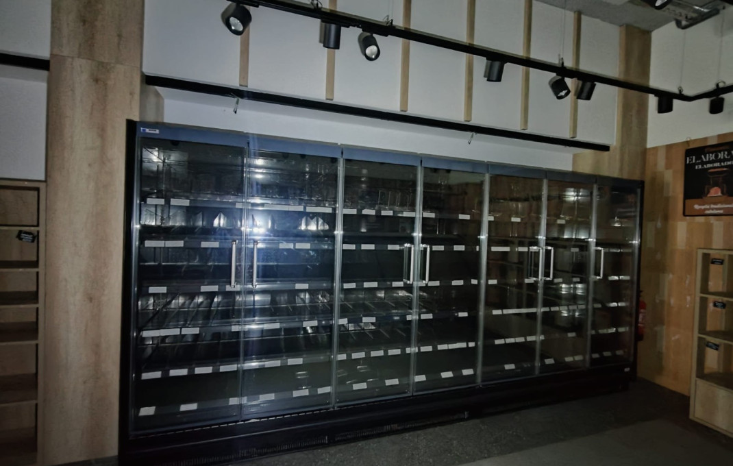 Traspaso - Tienda Alimentacion  -
Mollet