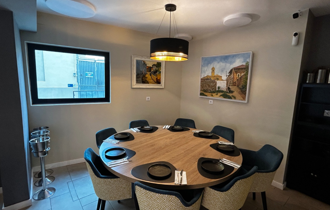 Traspaso - Bar Restaurante -
Cornella de Llobregat - Centro