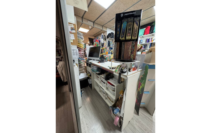 Traspaso - Tiendas -
L'Hospitalet de Llobregat - Collblanc