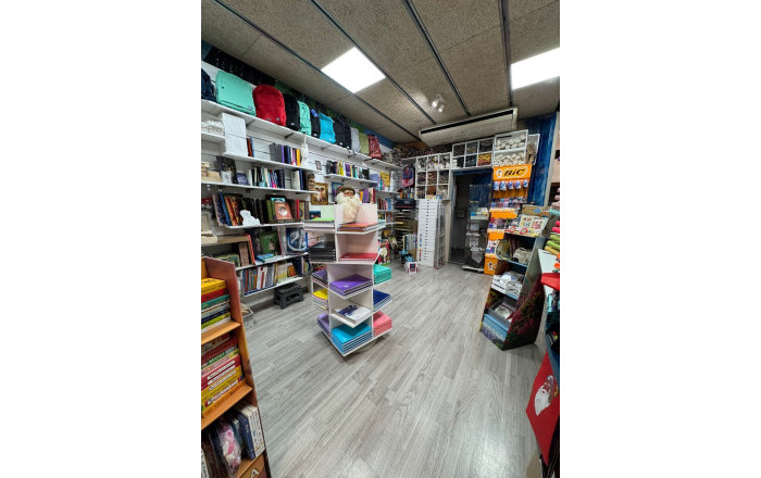 Traspaso - Tiendas -
L'Hospitalet de Llobregat - Collblanc