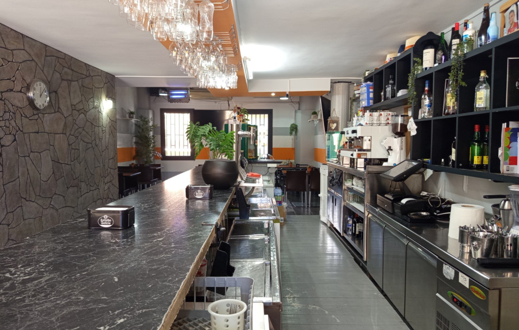 Transfer - Bar Restaurante -
Mont-Roig del Camp - Platja de Miami