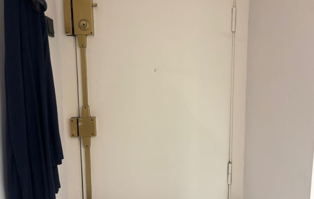 Venta - Local comercial -
Barcelona - Les corts
