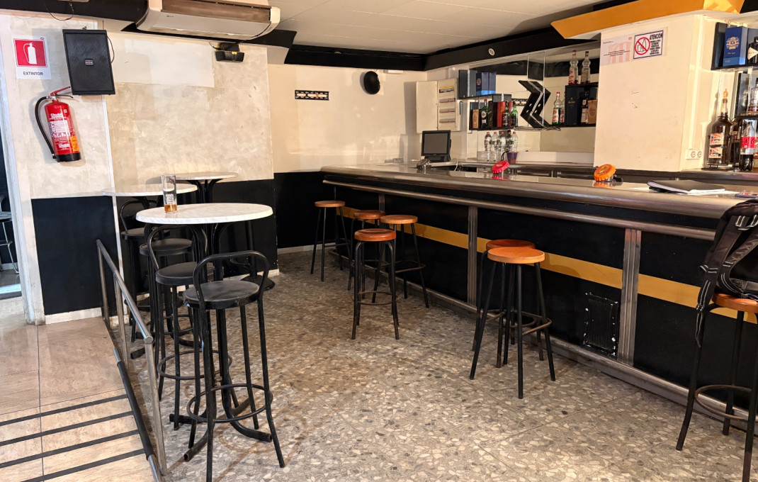 Venta - Bar Restaurante -
Esplugues de Llobregat - Can Vidalet
