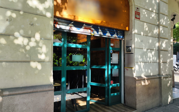 Traspaso - Bar Restaurante -
Barcelona - Eixample Derecho