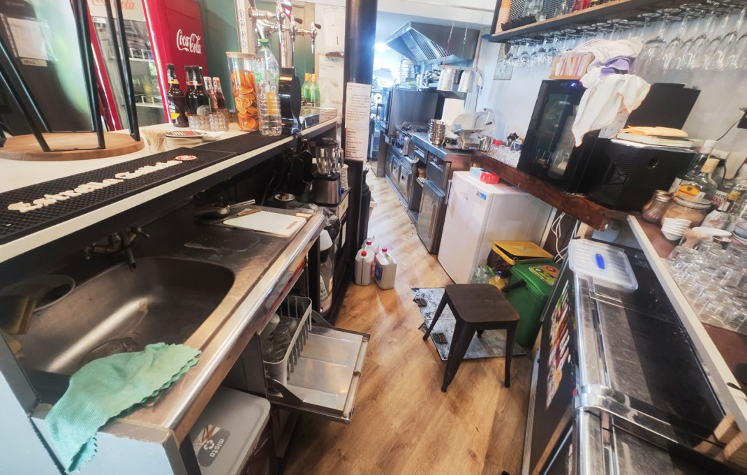 Traspaso - Bar Restaurante -
Barcelona - Eixample Derecho