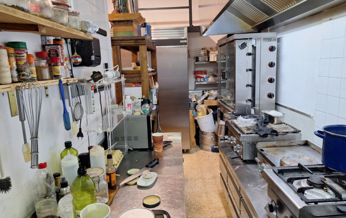 Traspaso - Bar Restaurante -
Barcelona - Les corts