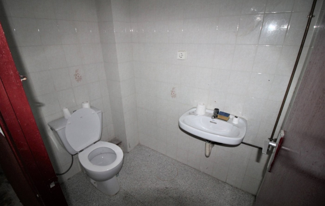 Venta - Local comercial -
Mataró