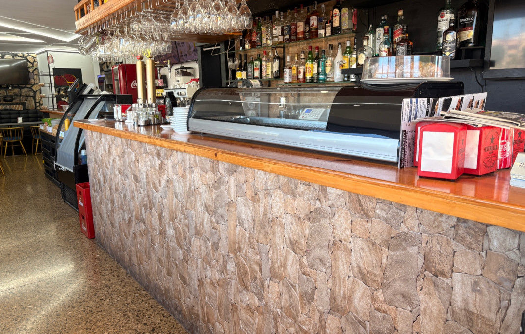 Traspaso - Bar Restaurante -
Cornella de Llobregat - Centro