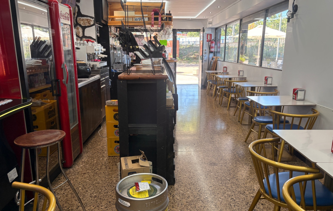 Traspaso - Bar Restaurante -
Cornella de Llobregat - Centro