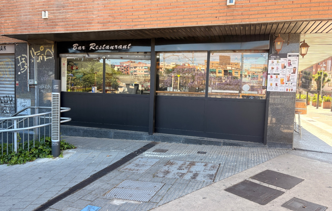 Traspaso - Bar Restaurante -
Cornella de Llobregat - Centro