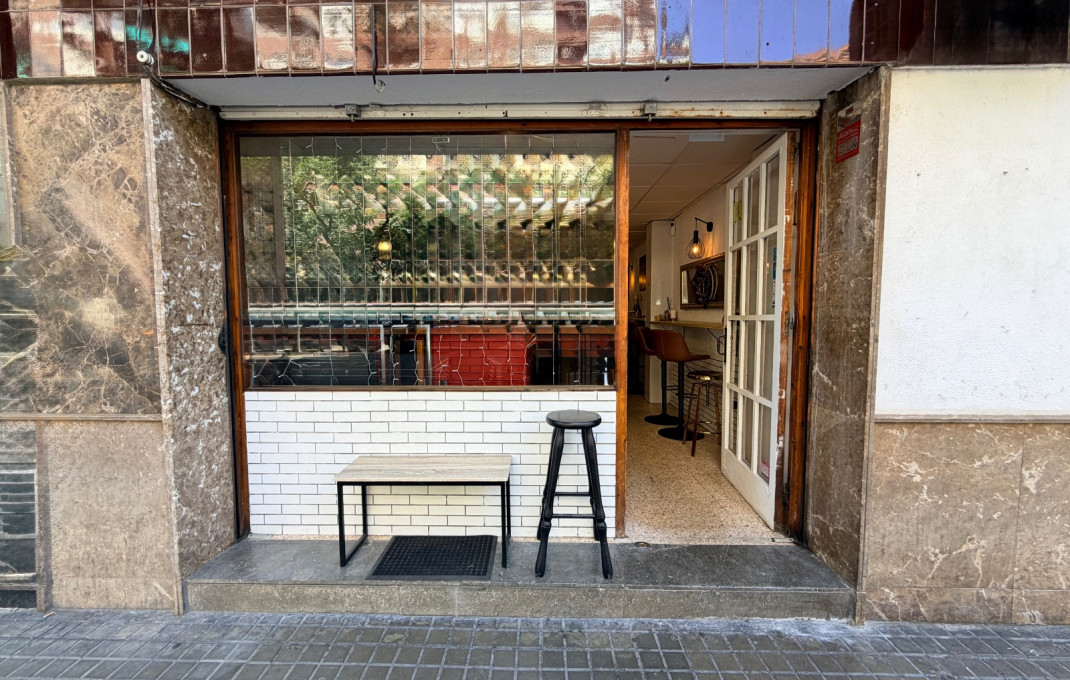 Traspaso - Licencia C2 -
Barcelona - Les corts
