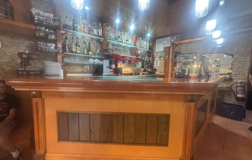 Traspaso - Bar Restaurante -
Barcelona - Zona Franca