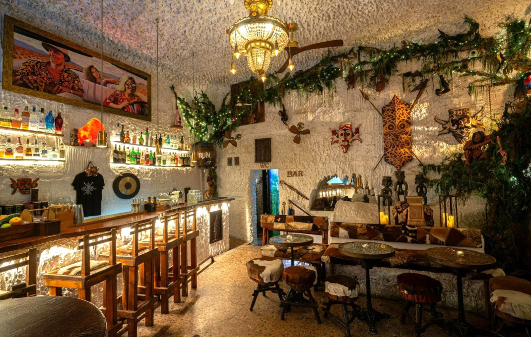 Traspaso - Bar Restaurante -
Barcelona - Gótico