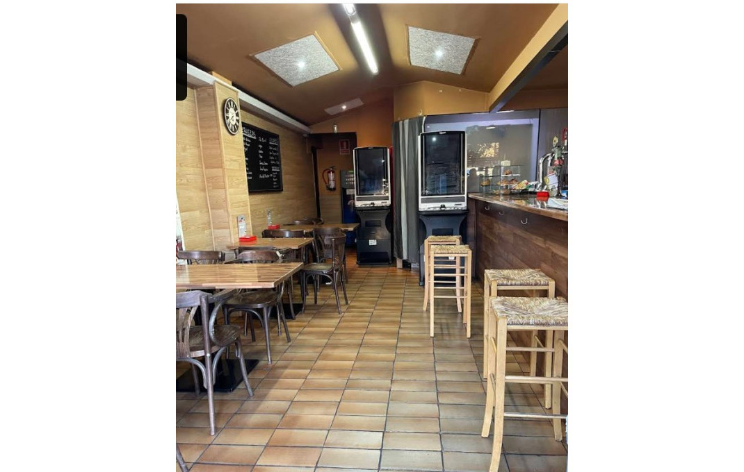 Traspaso - Cafeteria -
Granollers - Centre