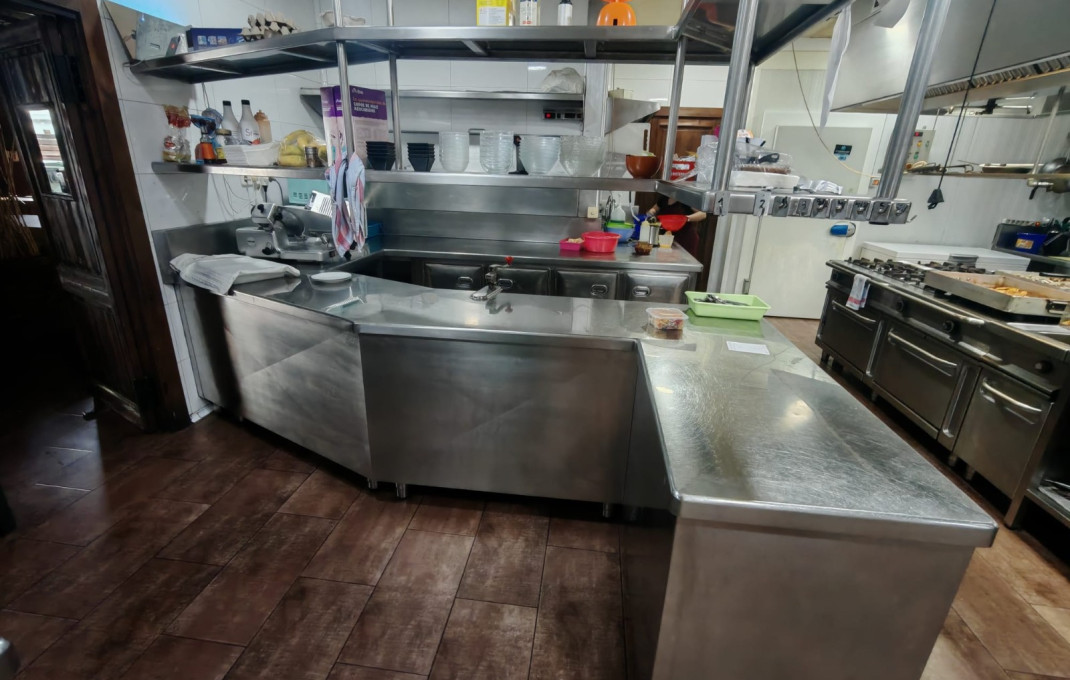 Venta - Bar Restaurante -
Canovelles