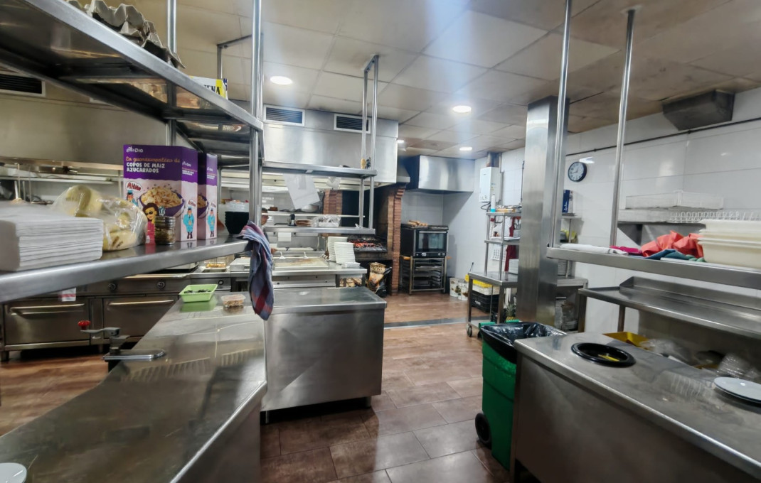 Venta - Bar Restaurante -
Canovelles